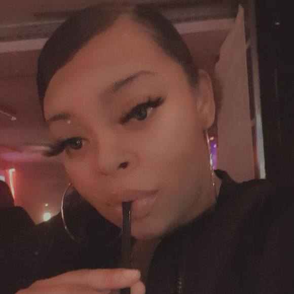 Meet your Posher, Raven - Picture 1 of 1